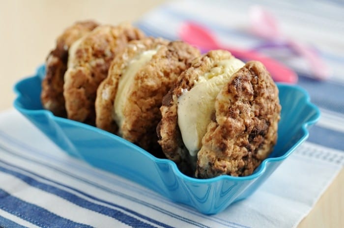 Tropical Pineapple Ice Cream Sandwiches 700x464